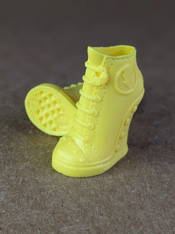 Yellow wedge heel boots for 11 inch female dolls (MH g1, g2 or EAH)