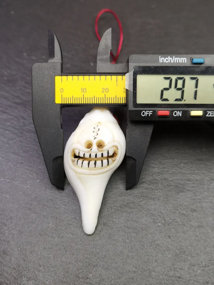 Gandhanra Tibetan Buddhism Amulet,Hand Carved White Conch Shell Shankha with Skull Citipati Symbol,Tibetan Ritual Implement - 2.36&quot; × 1.18&quot;