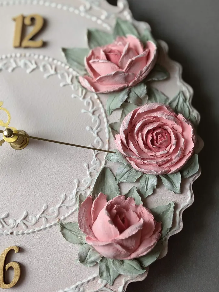 Pink small wall clock with pink roses in shabby chic style Silent clock for bedroom or girl's room Gift for Christmas, Birthday, Mother's Day, Wedding, Housewarming