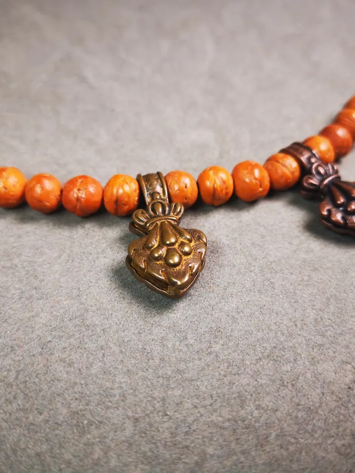 Gandhanra Handmade Buddhist Mala Counter Clip,Bum Counter Clip for Prayer Beads,Mani Jewel/Wish-Fulfilling Cintamani Shape,Mala Accessories