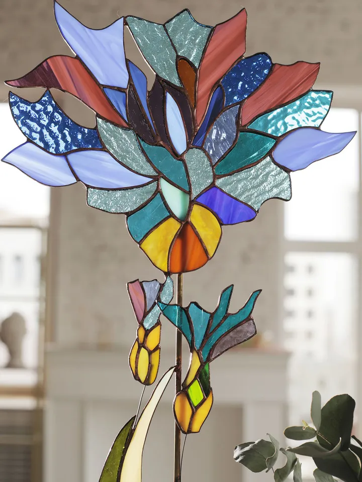 Cornflower on a Brass and Cast Stone Stand, Stained Glass Wildflower, Glass Cornflower Art, Tiffany Style Cornflower, Decorative Field Flower, Cornflower on a Stand, Handmade Glass Flower