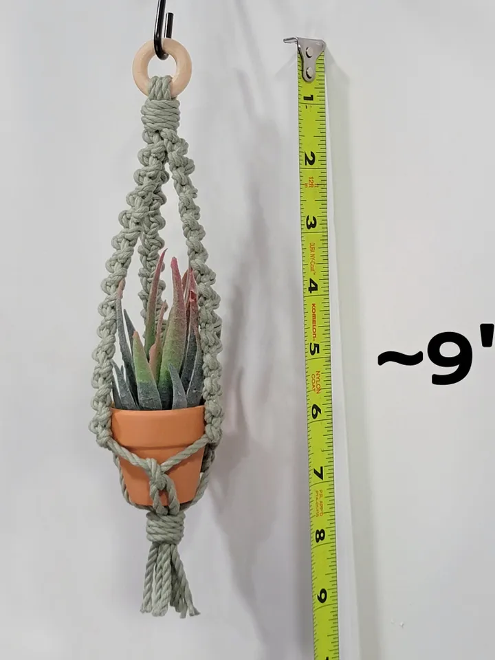 Succulent Macrame Car Charm - Boho Rearview Mirror Plant Hanger Cute Car Accessory Cute Mini Car Decoration Gift