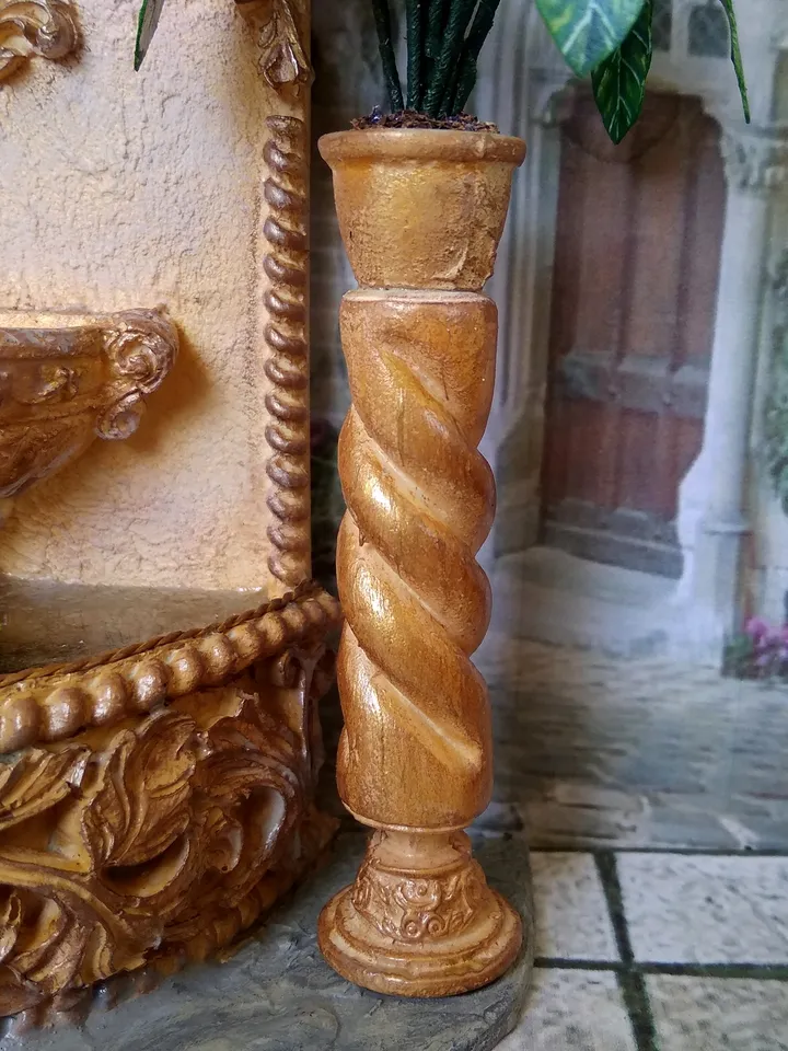 Miniature fountain. Fountain for the collection of dolls.1:12 scale.Handmade. Fountain for a doll. Miniature.