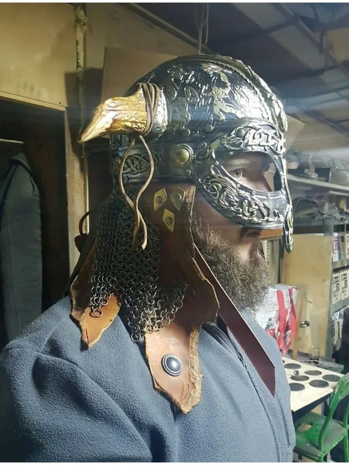 Skyrim - skyrim helmet - dragonborn's helmet - viking helmet - cosplay helmet -