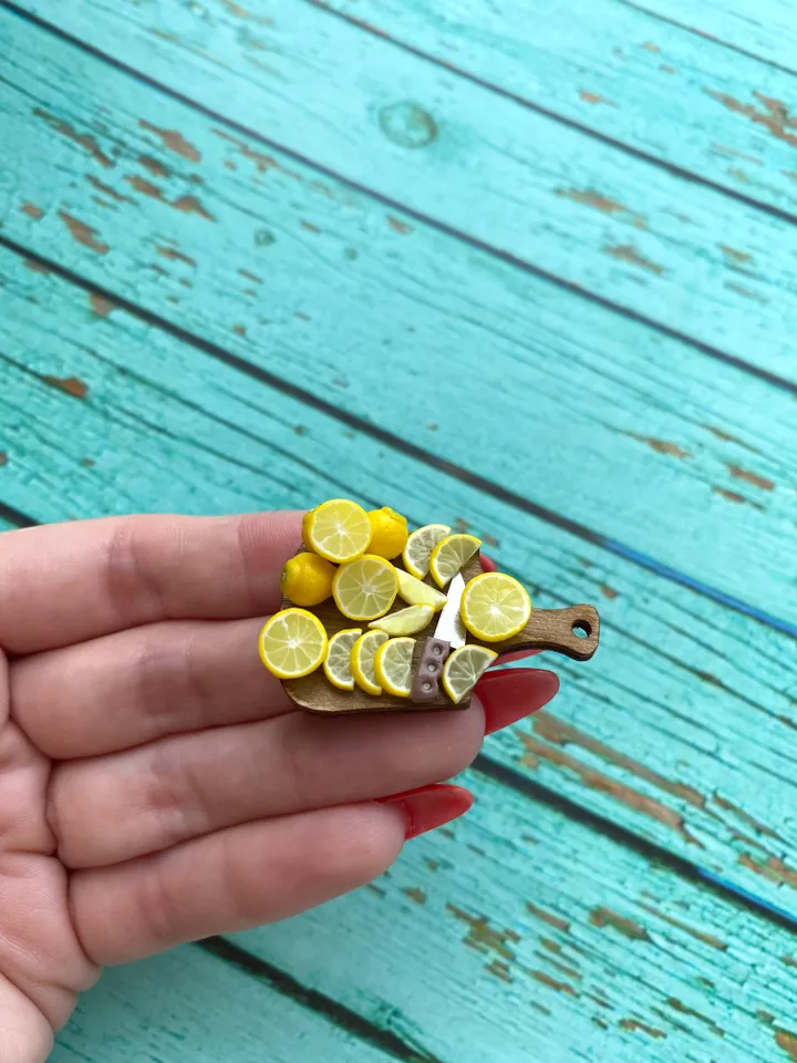 Magnet Miniature Lemon Charcuterie Board with Polymer Clay Souvenir