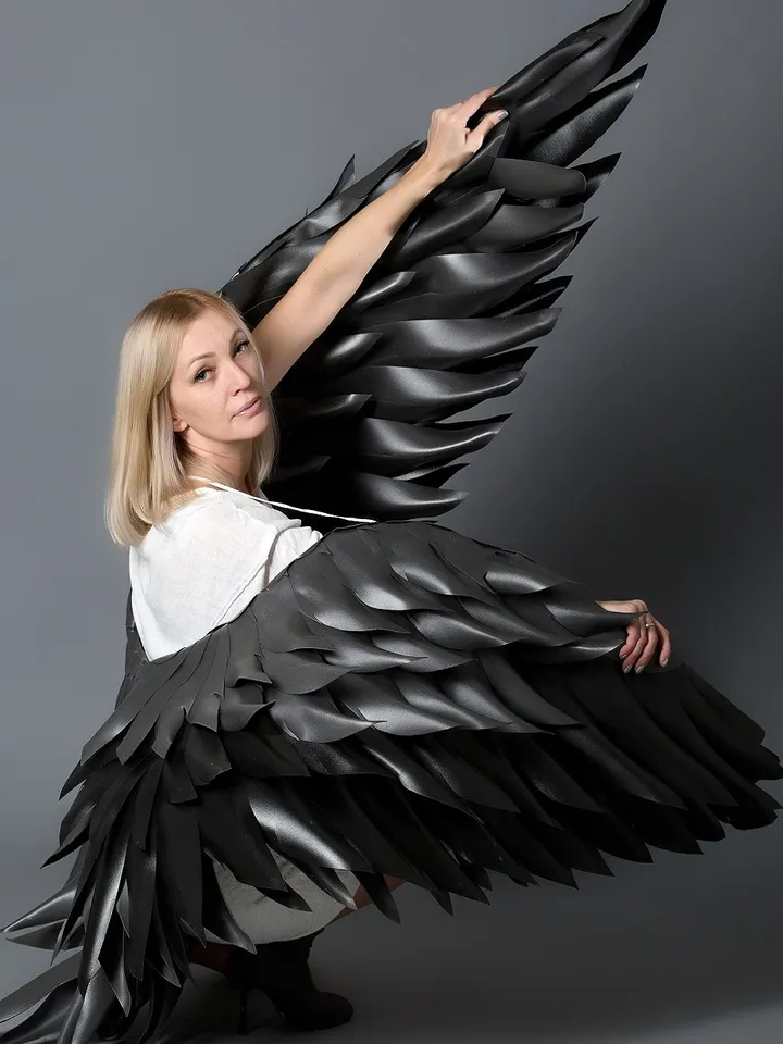 Gothic wings Cosplay costume, Black sexy wings for Performances, Fallen angel, dark angel wings for Men , bellydance