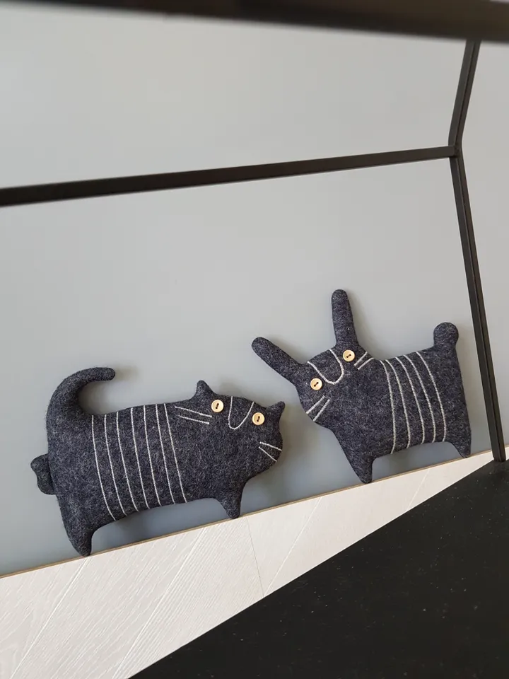 Black Cat sewing pattern PDF, halloween doll diy, digital tutorial in english, felt animal pattern