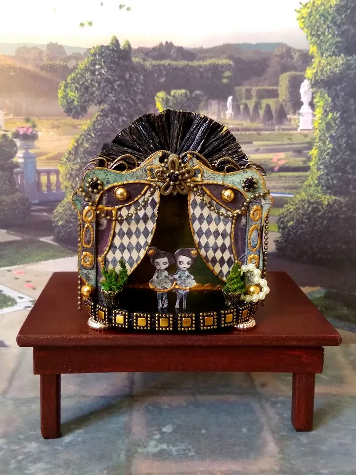 Miniature puppet theater for doll houses.1:12 scale.