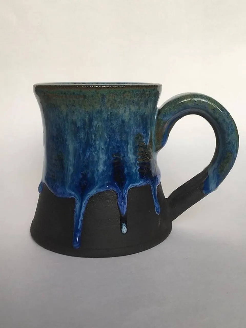 Drakkar viking ship black and blue dripping stoneware mug