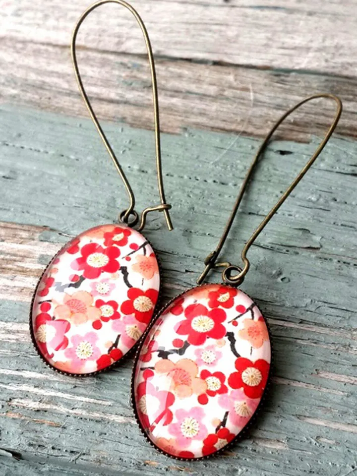 Red flowers earrings dangle, Floral Pattern cabochon dangle earrings