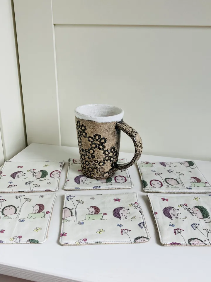 Coasters with Hedgehogs Set of 4 Linen-cotton coasters 4.5'' x 4.5''