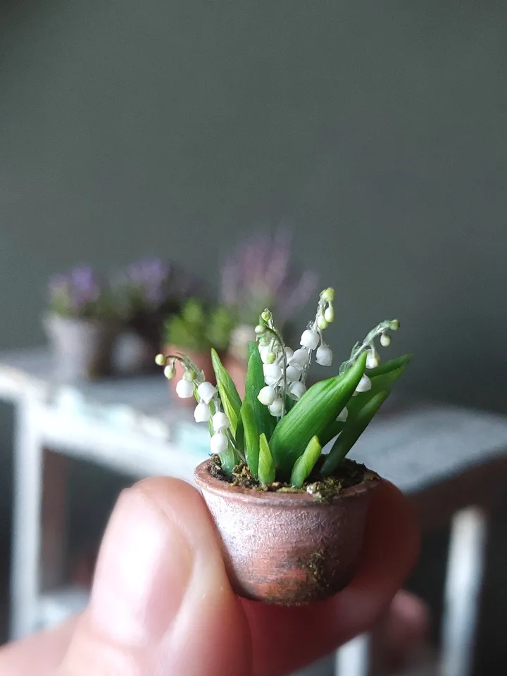 Miniature flowers 1:12 lilies of the valley in a pot for a dollhouse