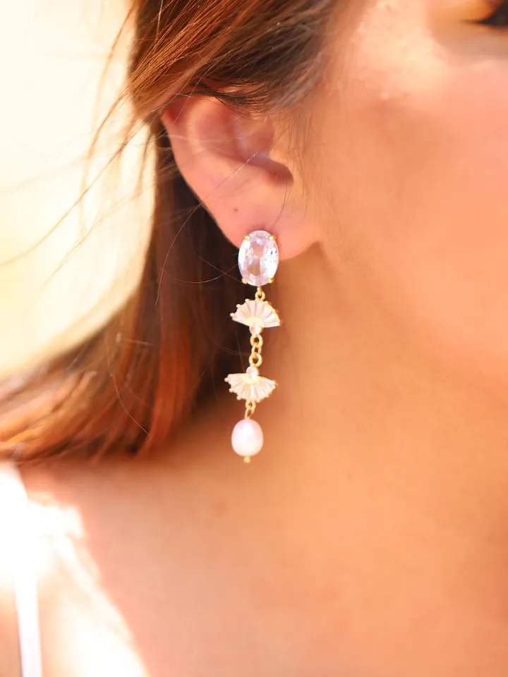 Art deco Extra Long Gold Wedding Earrings, Freshwater Pearl Boho Bridal Earrings, Fan Vintage Style Statement Earrings, Swarovski Jewelry