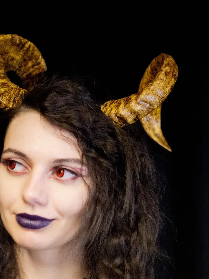 Ram Horns, Horns Headband, Twisted Ram Horns Headpiece for Halloween or Photoshoot, Big Natural Horns