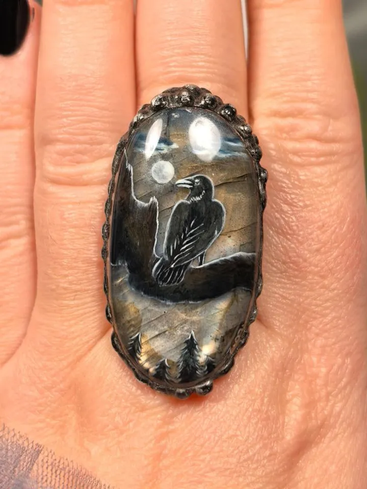 Raven ring Crow ring Viking ring Labradorite ring Oil painting miniature