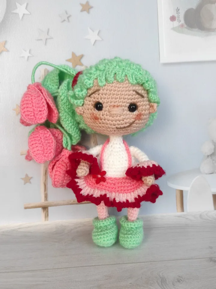 tulip doll, beautiful little doll, flower girl doll