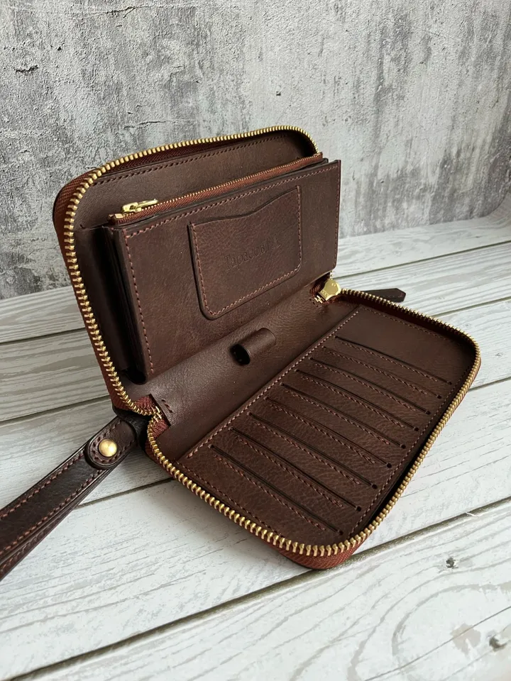 PDF Pattern of a men's clutch with a zipper - Download PDF & video TUTORIAL. Zipper wallet.