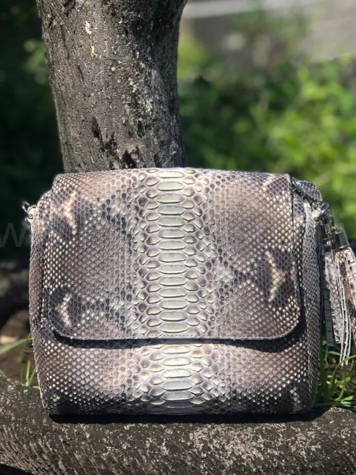 Genuine Python Skin Crossbody Bag Chain Tassel Snakeprint Bag Leather Woman Gray Free Shipping Handmade Summer Clutch Snake Skin Elegant Bag