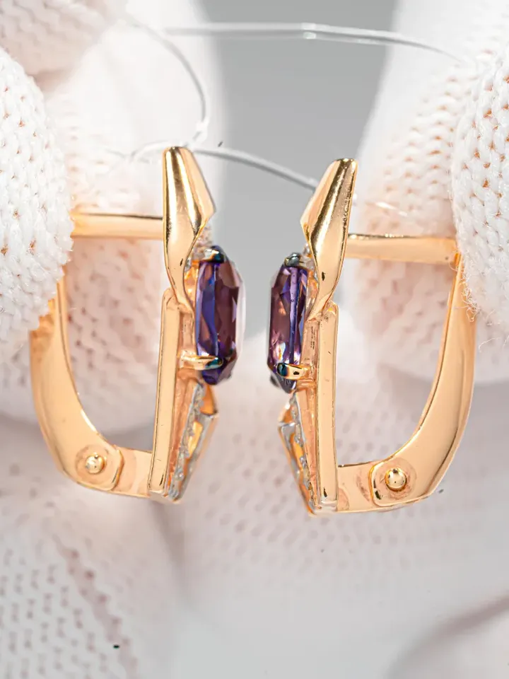 Earrings jewelry Silver gold plated 925 assay value with amethyst