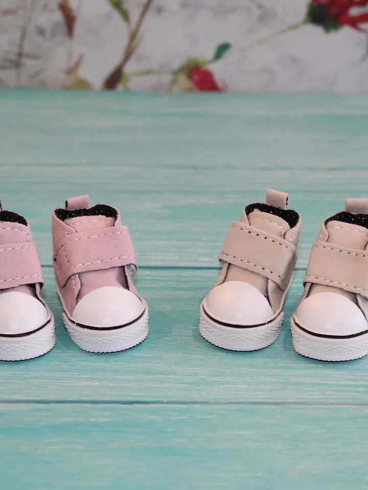 Pink suede sneakers for Wellie Whisher, wellie wisher doll shoes- 5 cm doll shoes - Or any other doll – Christmas gift
