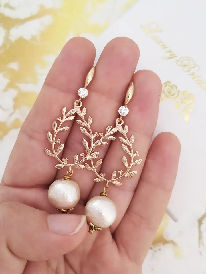 Boho Wedding Earrings, Champagne Gold Leaf Bridal Earrings, Chandelier Statement Earrings, Swarovski Crystal Earrings, Statement Jewelry