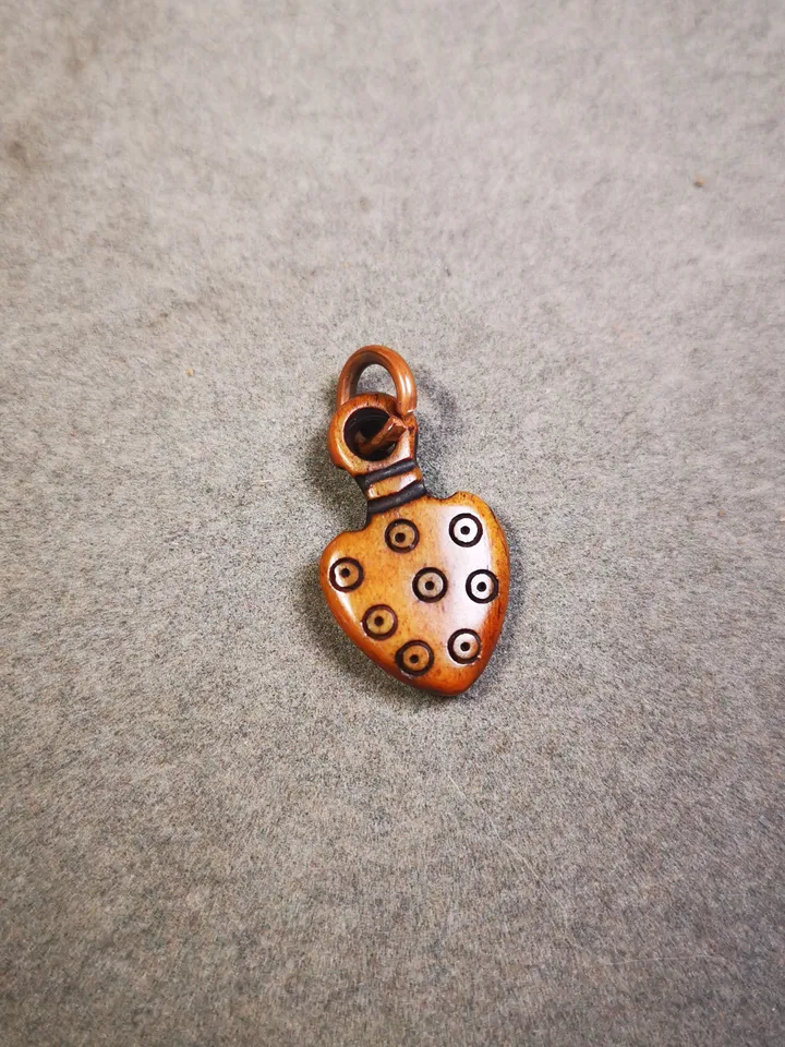 Yak Bone Carved Mantra Dot Mala Pendant,Bead Counter Clip, Prayer Bead Accessories,Gandhanra Tibetan Amulet