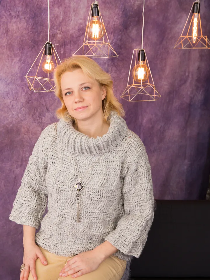 Women's Chunky Sweater Crochet Pattern Miranda