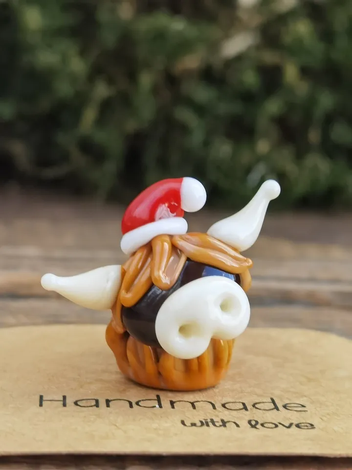 Highland cow Christmas figurine GLASS FIGURINES Cow figurine Glass cow Miniature cow tiny cow Tiny glass animals Farm animals Terrarium
