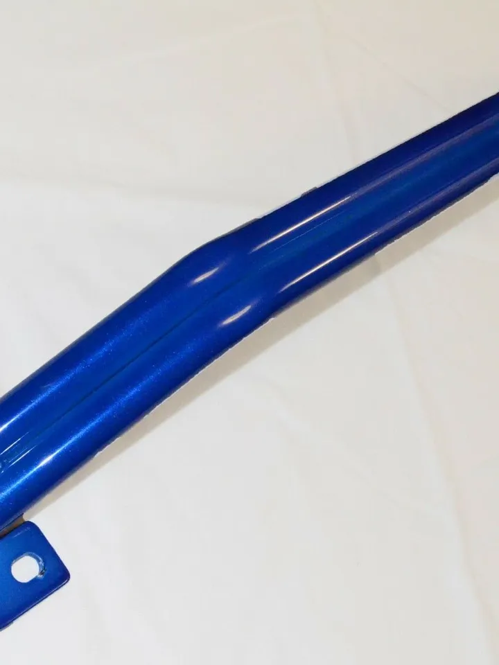 Front Strut Tower Bar Brace for Jeep Grand Cherokee wk2