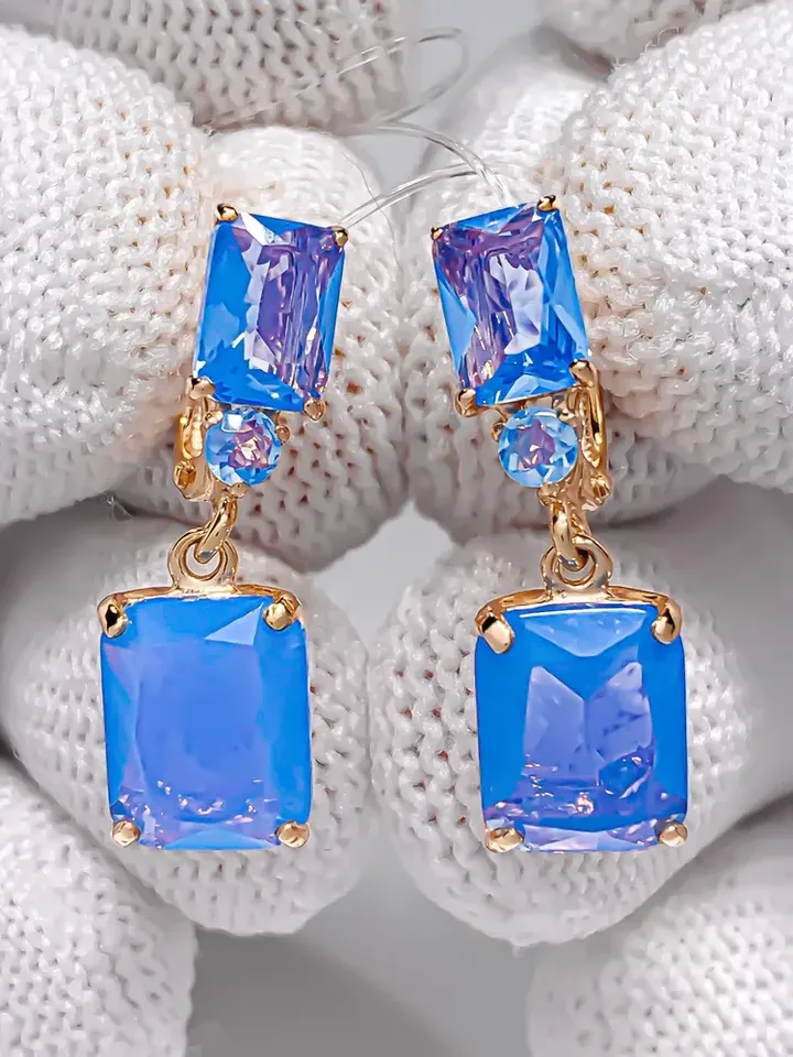 Earrings jewelry Silver gold plated 925 assay value with agate and blue cubic zirconia