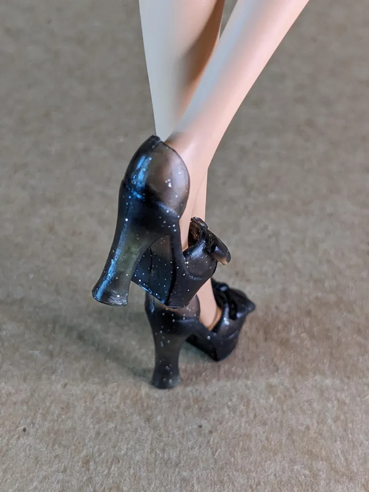 Gray High Heel Shoes for 1/6 scale female dolls