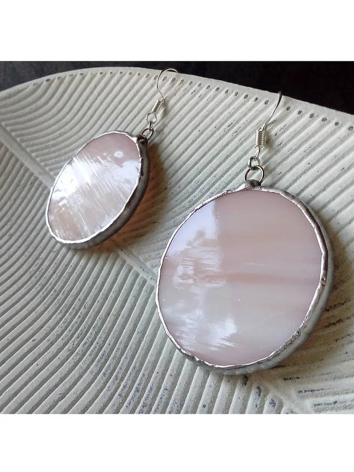 Stained glass Pink earrings, Dangle earrings, Geometric earrings, stainglass cute earrings, Round stained glass