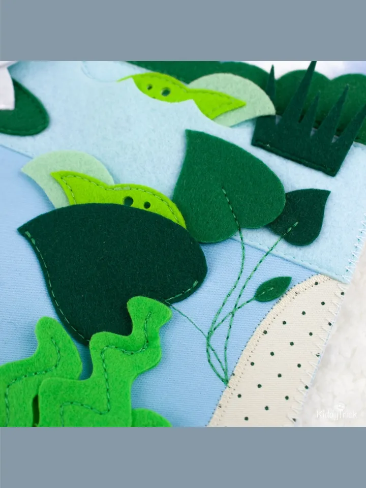 Pond with Tadpoles - Felt Busy Book Page - Sewing Pattern