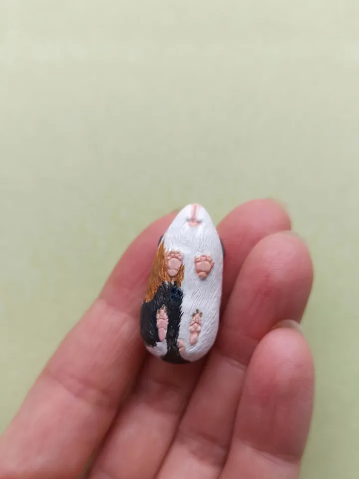 Custom guinea pig small figurine