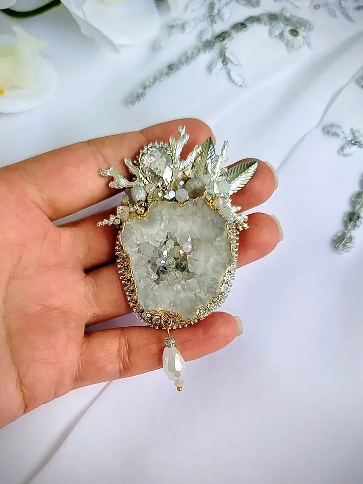 Handmade natural raw stone agate brooch for coat jacket, pin with gemstones