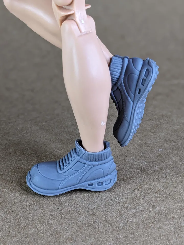 Gray lace-up boots for wide feet for 1/6 scale male dolls
