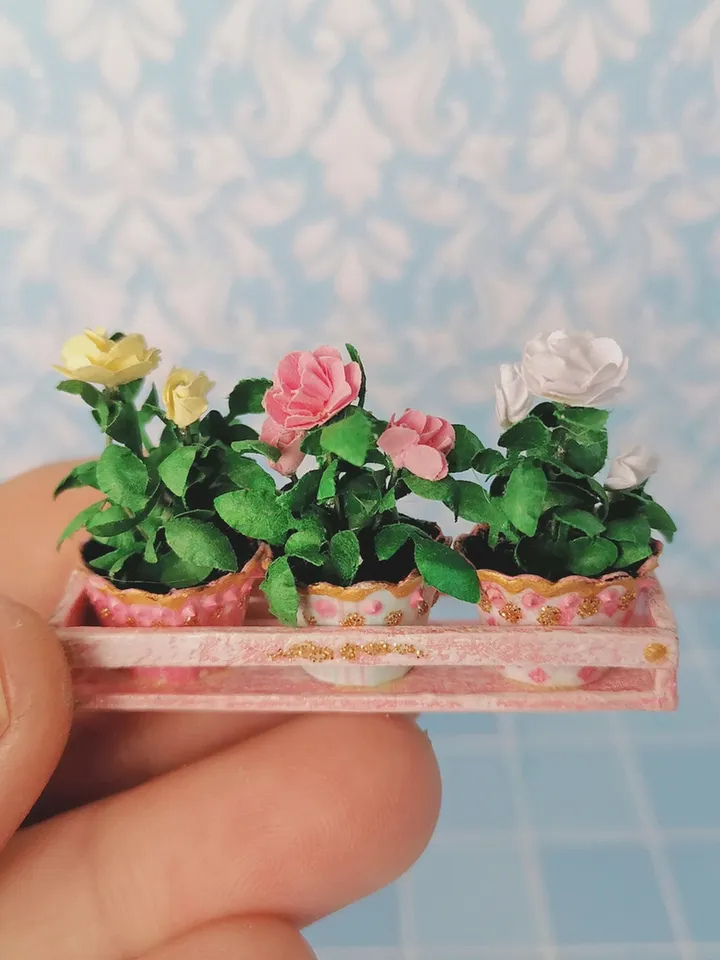 Cabinet set in 1:12 scale. Dollhouse miniature.