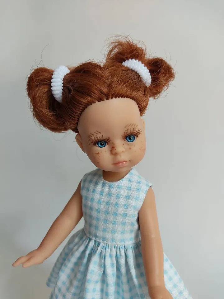 PDF sewing pattern for mini Paola Reina dolls.