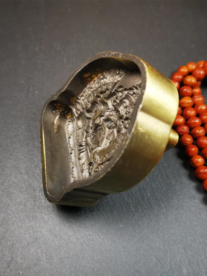 Gandhanra Tibetan Buddha Statue Tsa Tsa Mold, Vajrasattva Tsha Tsha Mould For Making Clay Statue,2.95&quot; × 2.6&quot;