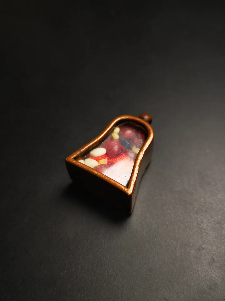Gandhanra Antique Handmade Gau Ghau Shrine, Mini Tibetan Buddhist Altar Amulet Pendant,Made of Red Copper