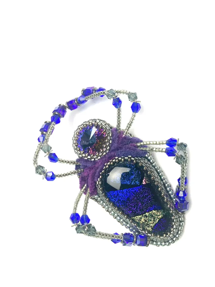 Purple spider brooch, Beaded insect brooch