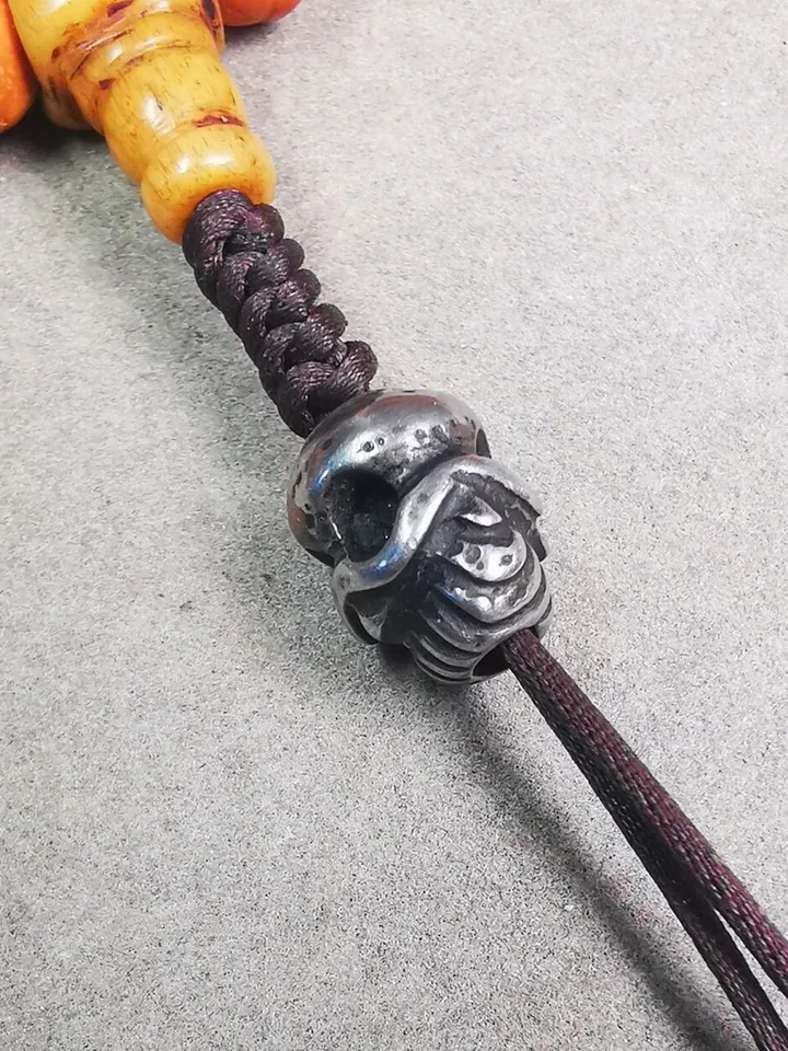 Gandhanra Handmade Tibetan Amulet,Skull Citipati Pendant Bead,Spacer Bead for Mala,Bag Hanging,Prayer Bead Accessories,0.47" × 0.4"