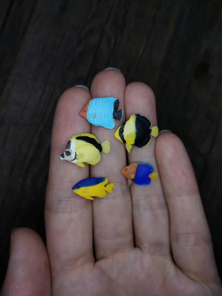 Set of miniature clay sea creatures, tiny animal for diorama, dollhouse or resin art