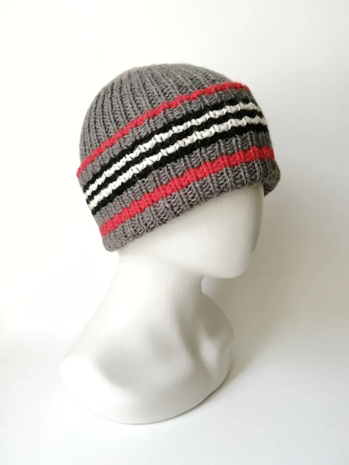 Handmade Alpaca and Merino Wool Men's Ribbed Beanie. Hand-knitted Warm Winter Cap. Cozy warmth with a touch of luxury. FREE SHIPPING!