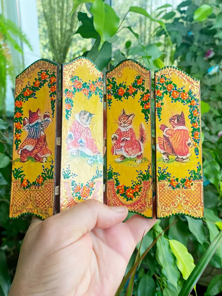 Screen for a dollhouse. 1:12. Doll furniture. Doll accessories.