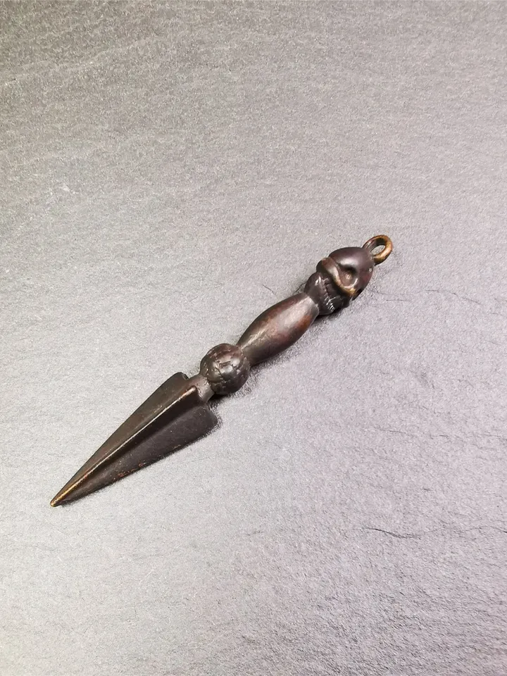 Gandhanra Handmade Skull Phurba Amulet,Kila - Dorje Phurba,Tibetan Budhist Ritual Implement Pendant,Made of Cold Iron,2.48"