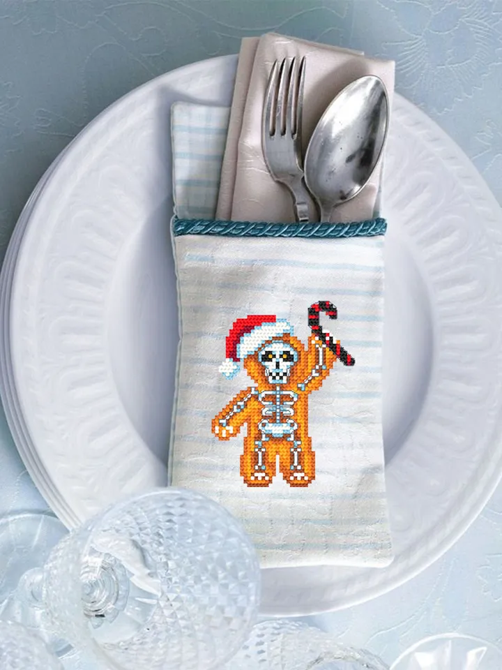 Gothic gingerbread man cross stitch pattern download PDF Christmas skeleton cross stitch chart, Small embroidery beginner, Gothic decor #N83
