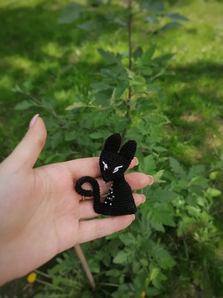 PDF Crochet Brooch Pattern Black Cat, Amigurumi Cat Pin, Cute Crochet Kitty, Animal Brooch Pattern, Handmade Cat Jewelry Crochet Animal Gift