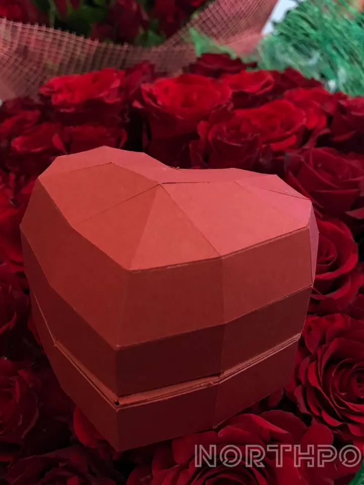 Papercraft Heart Box 2, Digital Template, PDF Download, Gurko, 3D Low Poly, Pepakura, DIY Origami Sculpture, St Valentines Day Decor