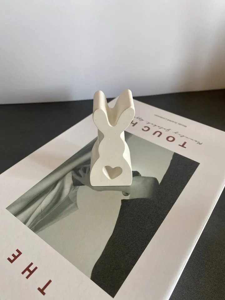 Plaster figures of rabbits